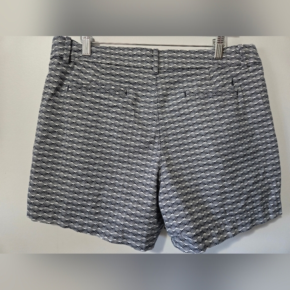 NAUTICA Navy And White Fan Patterned Cotton Shorts. Size 12 - Picture 5 of 13